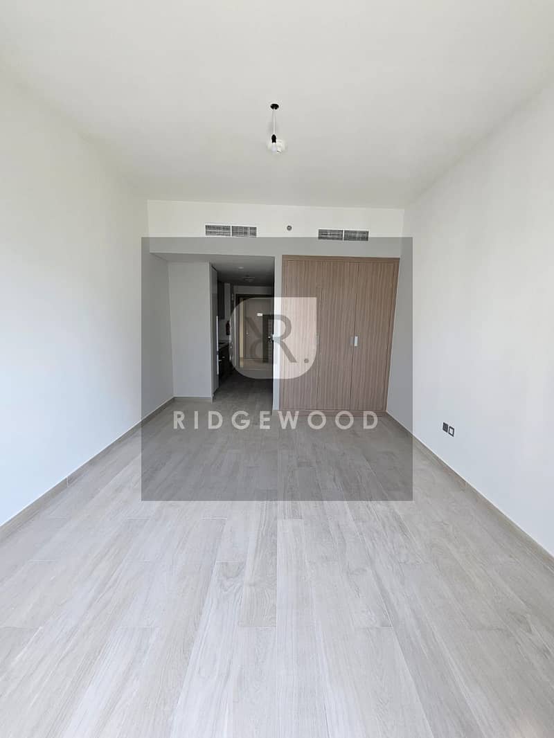 2 ridgewood real estate 001.002 . 00100  (1). jpg