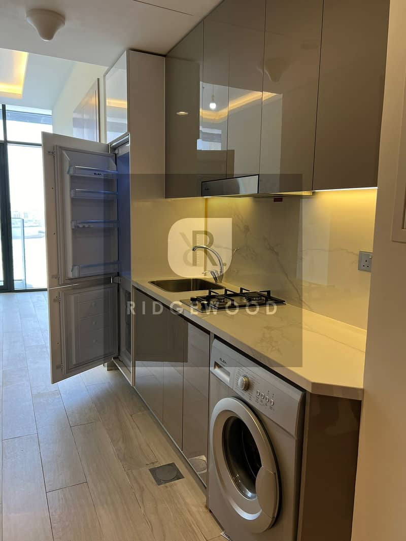 2 RIDGEWOOD REAL ESTATE 007 (4). jpg