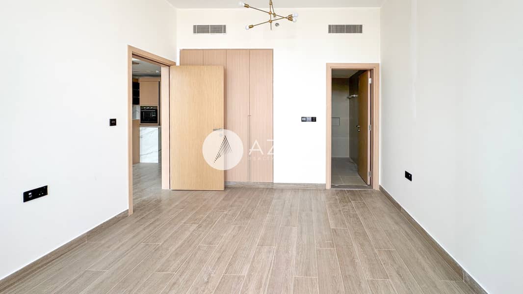 4 AZCO REAL ESTATE-7. jpg