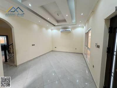 فیلا 5 غرف نوم للايجار في الزاهية، عجمان - 0cdd005f-4eea-4ef6-bbe5-3e39436fdd80. jpg
