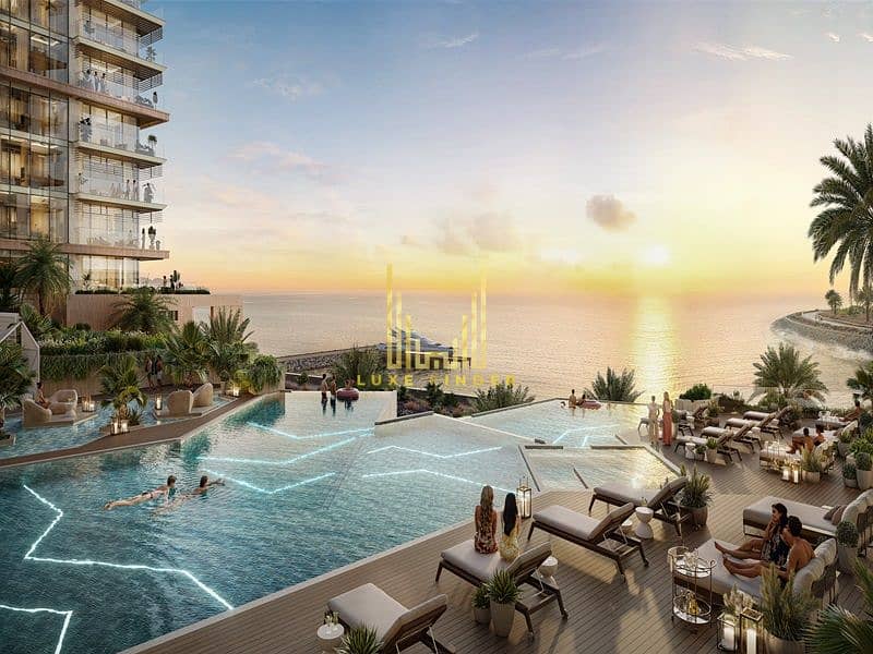 15 Playa del Sol - pool deck. jpg