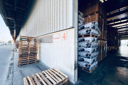 Warehouse for Rent in Jebel Ali, Dubai - JAFZA North | Close to the Ports | Logistics