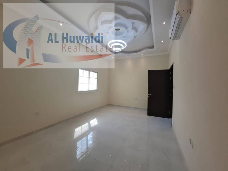 29 40eb3087-f65b-410f-a9f9-976cad9ba510. jpg
