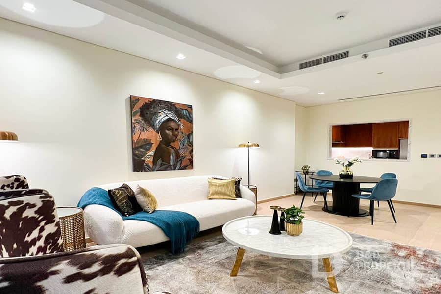 Luxury Furnishings | Next To Dubai Mall | Spacious Luxury Furnishings | Next To Dubai Mall | Spacious