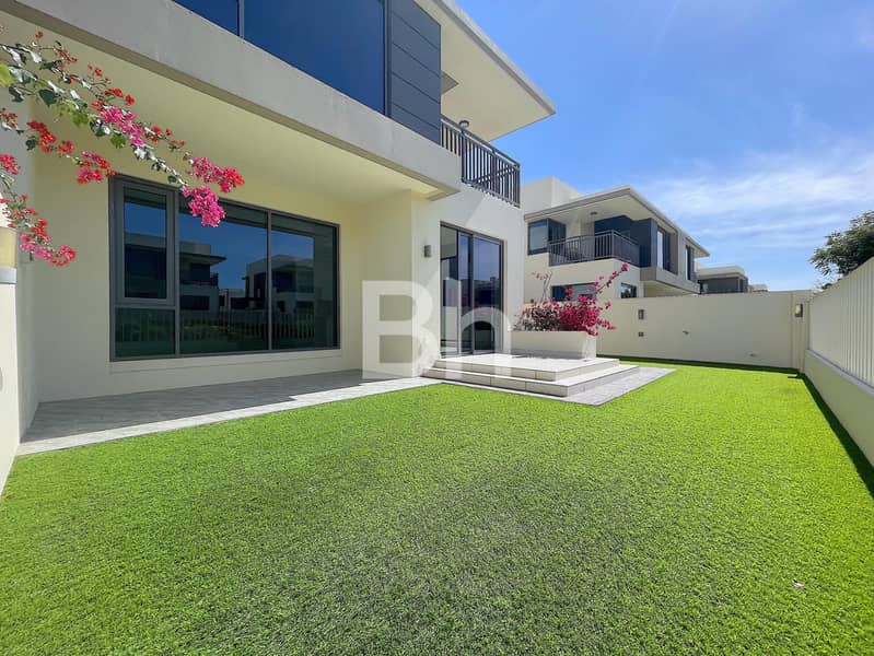 Vacant Now | Green Belt Facing | Landscaped Vacant Now | Green Belt Facing | Landscaped