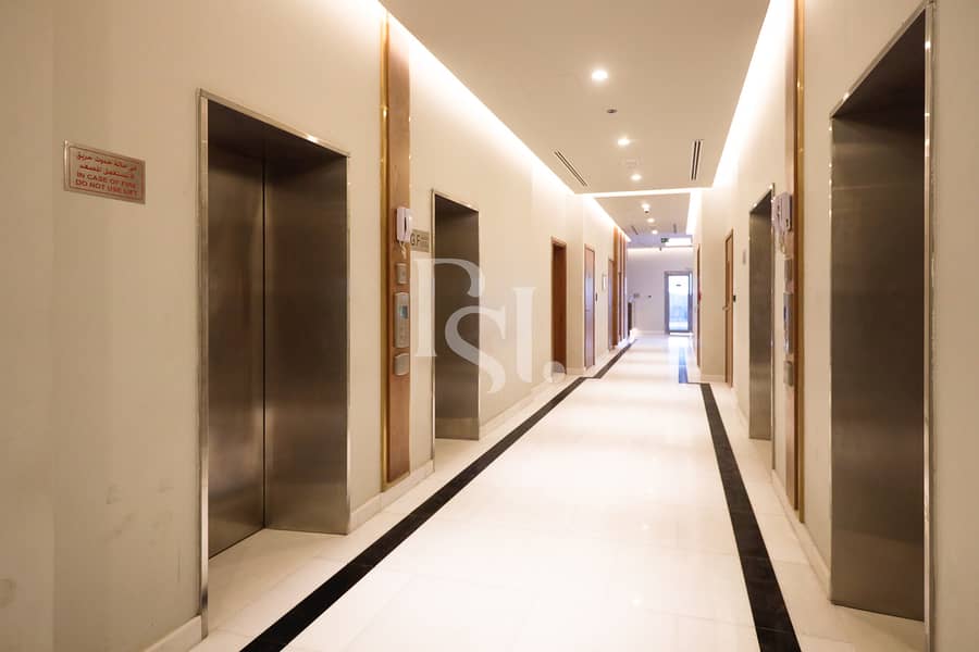 2 al-reem-island-julphar-tower-abudhab-elevator (2). jpg