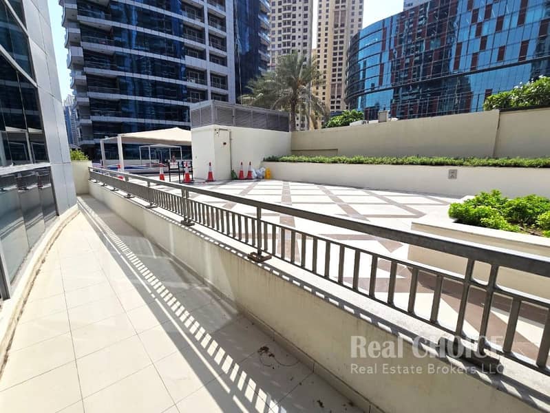 14 Bay Central P203 Pics (14). jpg