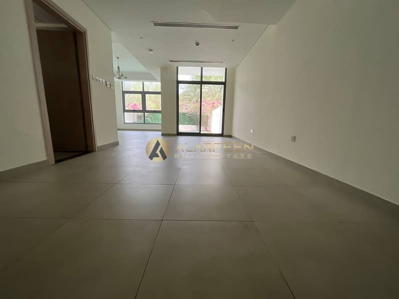 4 WhatsApp Image 2025-07-15 at 10.33. 22_3dbc183f. jpg