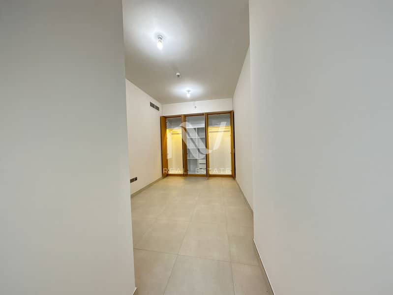 4 Radiant Boulevard_0010_Background. jpg