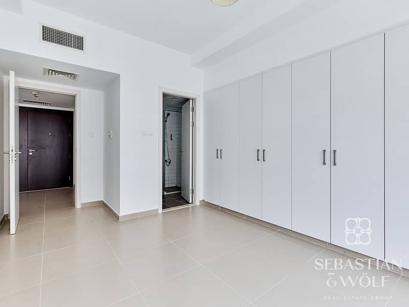 13 Bedroom A 2. jpg