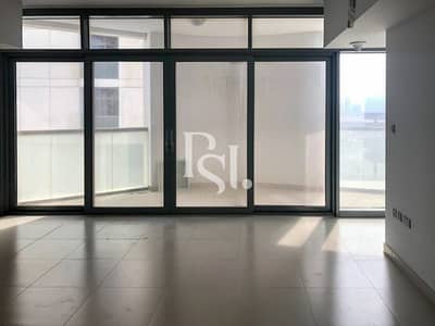 阿尔雷姆岛， 阿布扎比 2 卧室公寓待售 - meera-tower-2-shams-abu-dhabi-al-reem-island-living-area (1). JPG