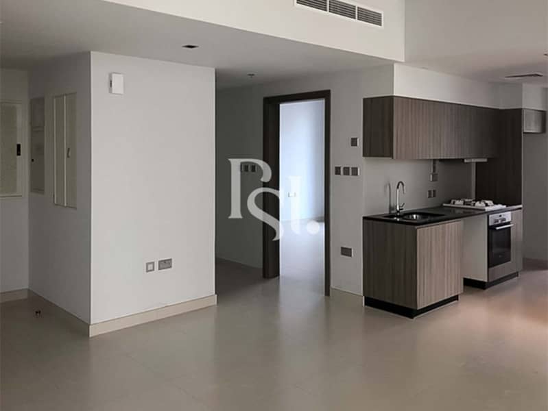 10 meera-tower-2-shams-abu-dhabi-al-reem-island-living-area (3). JPG. jpg