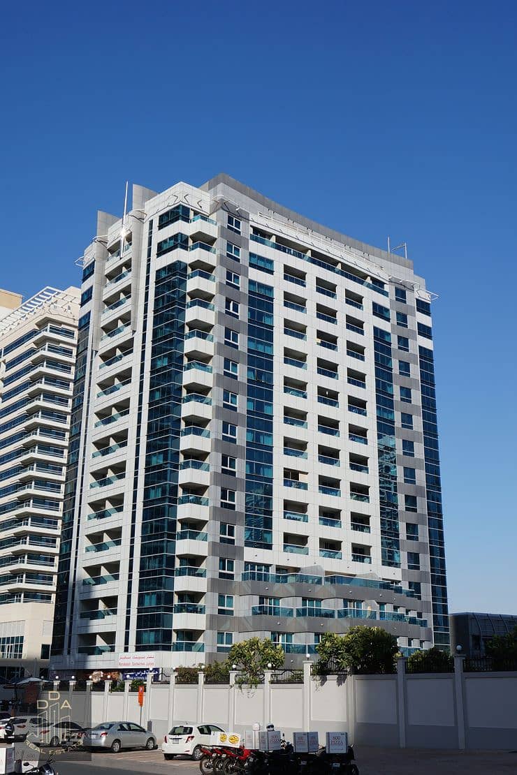 10 marina-diamond-3-886_xl. jpg