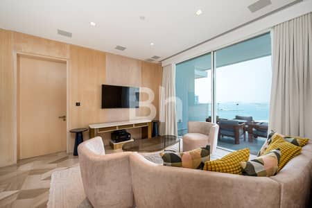 2 Bedroom Flat for Rent in Palm Jumeirah, Dubai - Sea View | Large layout | Beach Access