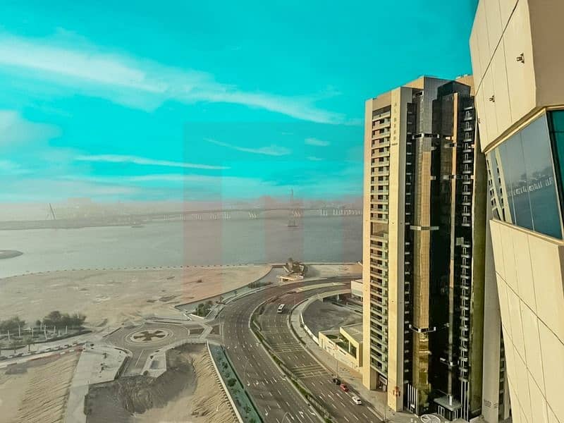 21 cf4c06aa-5bcb-41a7-a9d4-5ba54e7badba. jpg