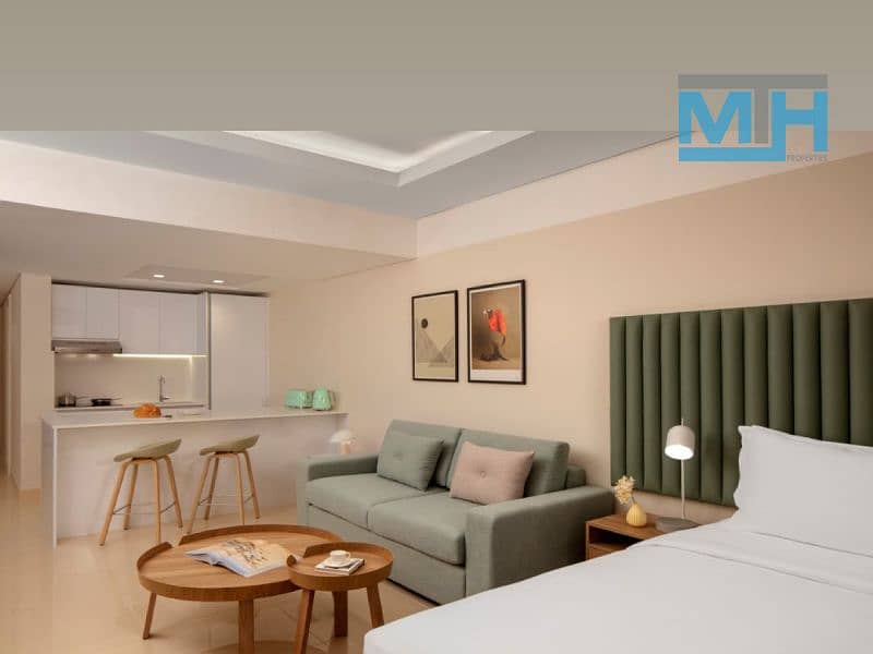 5 Internet City - Studio Suite 1. jpg