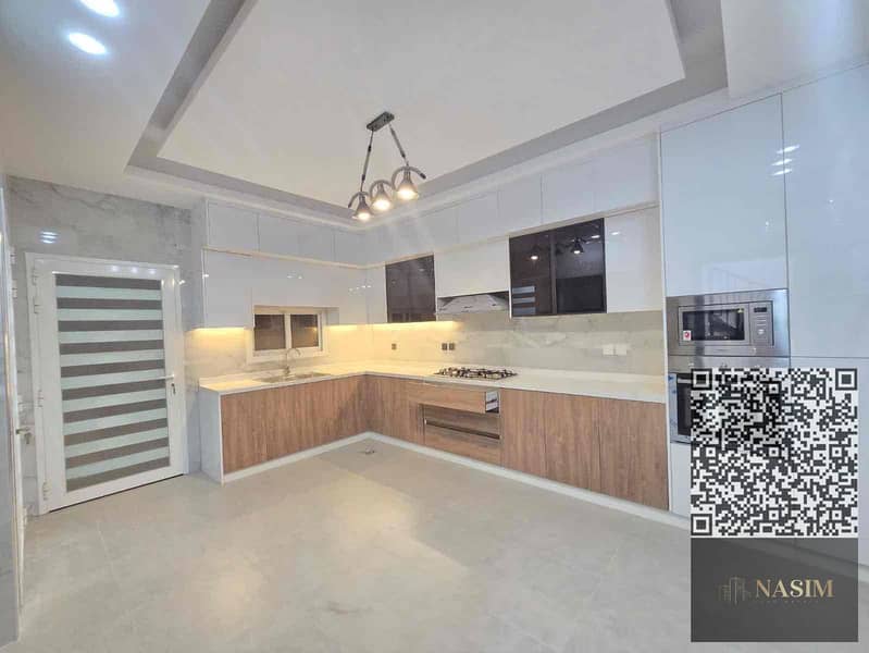 19 991e54cd-c926-4cd3-af63-cd6a58cddd14. jpg