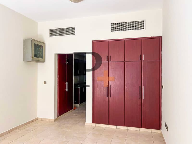 Near to Mosque | Ready to Move in | offers Accepted