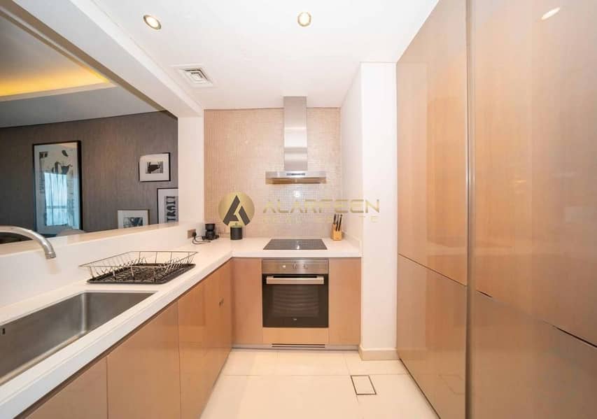 8 Kitchen2-. jpeg