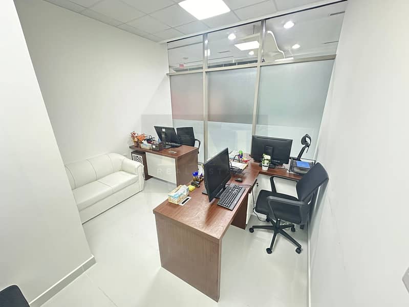 4 1682dae7-bce2-4b37-8182-70e5dc9976c5. jpg