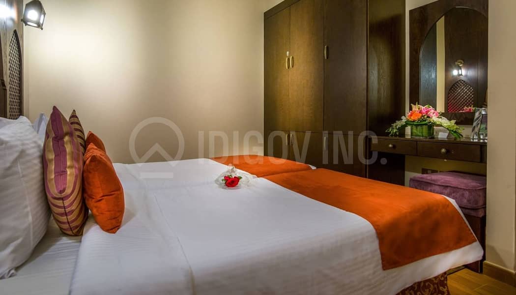 6 Classic-One-Bedroom-Suite-First-Central-Hotel-Suites-3-1400x800. jpg