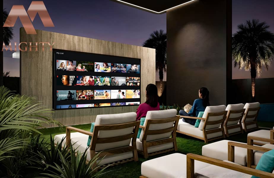 40 Outdoor Cinema. png