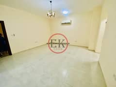 شقة في عشارج 2 غرف 35000 درهم - 12233423