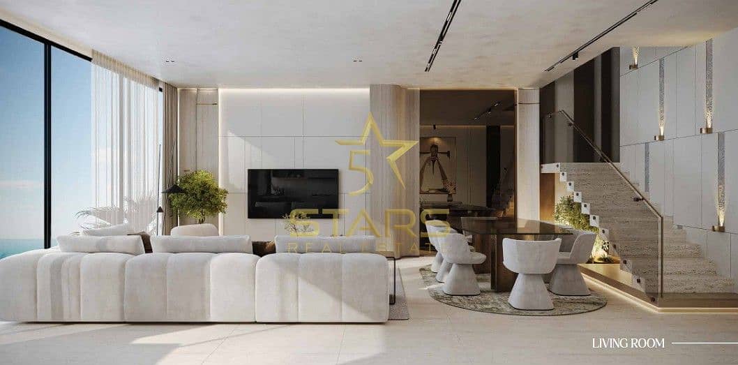 8 Big Living area. jpg