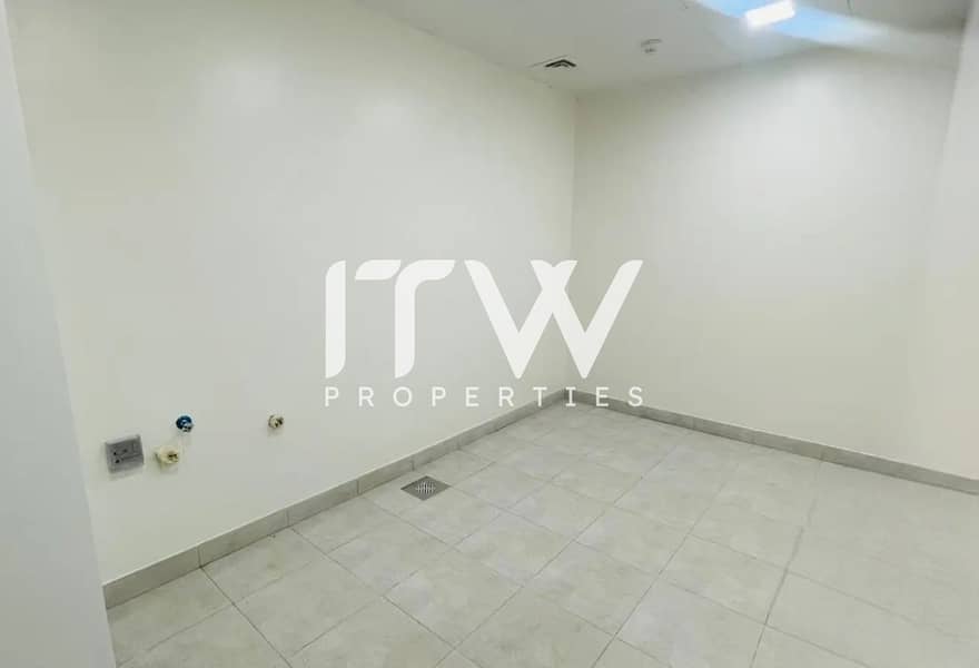 8 14362495-707fao-Photoroom. png
