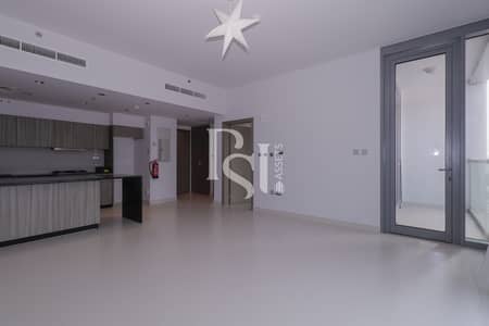 1 Спальня Апартамент Продажа в Остров Аль Рим, Абу-Даби - meera-tower-2-shams-abu-dhabi-al-reem-island-living-area. JPG