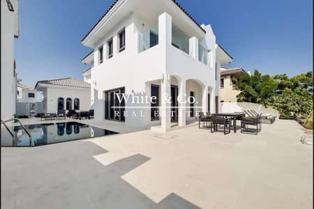 4 Bedroom Villa for Rent in Palm Jumeirah, Dubai - High Number|upgraded+skyline View| Vacant