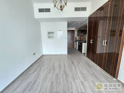 Studio for Rent in Jumeirah Village Triangle (JVT), Dubai - 3. png
