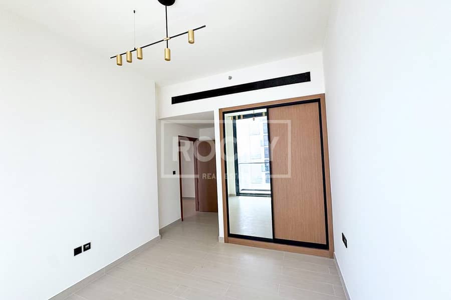 位于朱美拉环形村(JVC),JVC第11区,宾哈蒂郁金香馆 2 卧室的公寓 125000 AED - 12235145 位于朱美拉环形村(JVC),JVC第11区,宾哈蒂郁金香馆 2 卧室的公寓 125000 AED - 12235145