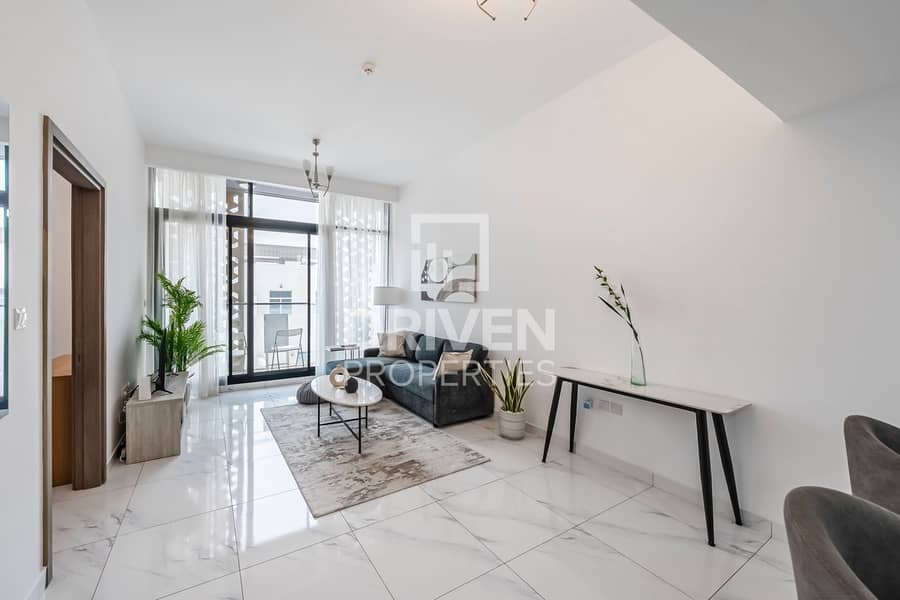 Furnished Unit | Modern Aesthetic | Vacant