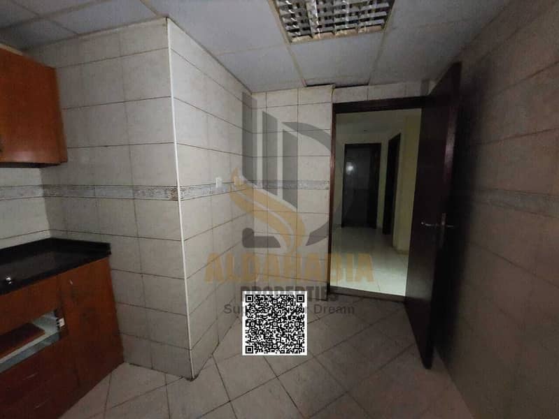 5 8a8ecca6-310a-4875-93a5-987e2bf3a6a4. jpg