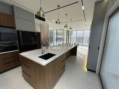8 Bedroom Villa for Sale in Umm Suqeim, Dubai - IMG_1460_imresizer. jpg