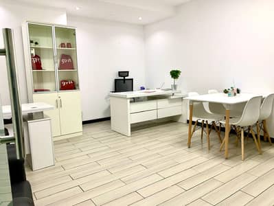 مکتب  للايجار في الخليج التجاري، دبي - IMG-20250715-WA0092. jpg