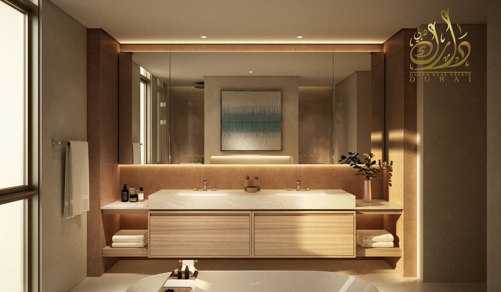 32 P1-D - 4 BED A PRIMARY BATHROOM. jpg