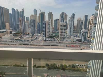 شقة 2 غرفة نوم للايجار في أبراج بحيرات الجميرا، دبي - شقة في بوابة دبي الجديدة 1،مجمع Q،أبراج بحيرات الجميرا 2 غرف 85000 درهم - 12225890