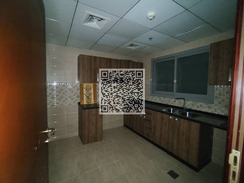 8 WhatsApp Image 2024-10-10 at 15.53. 49_cf6356bc. jpg