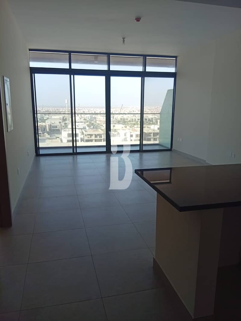 Vacant | High Floor | Open View