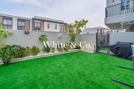 4 Bedroom Townhouse for Rent in Dubai South, Dubai - Unfurnished | Spacious | Private Garden