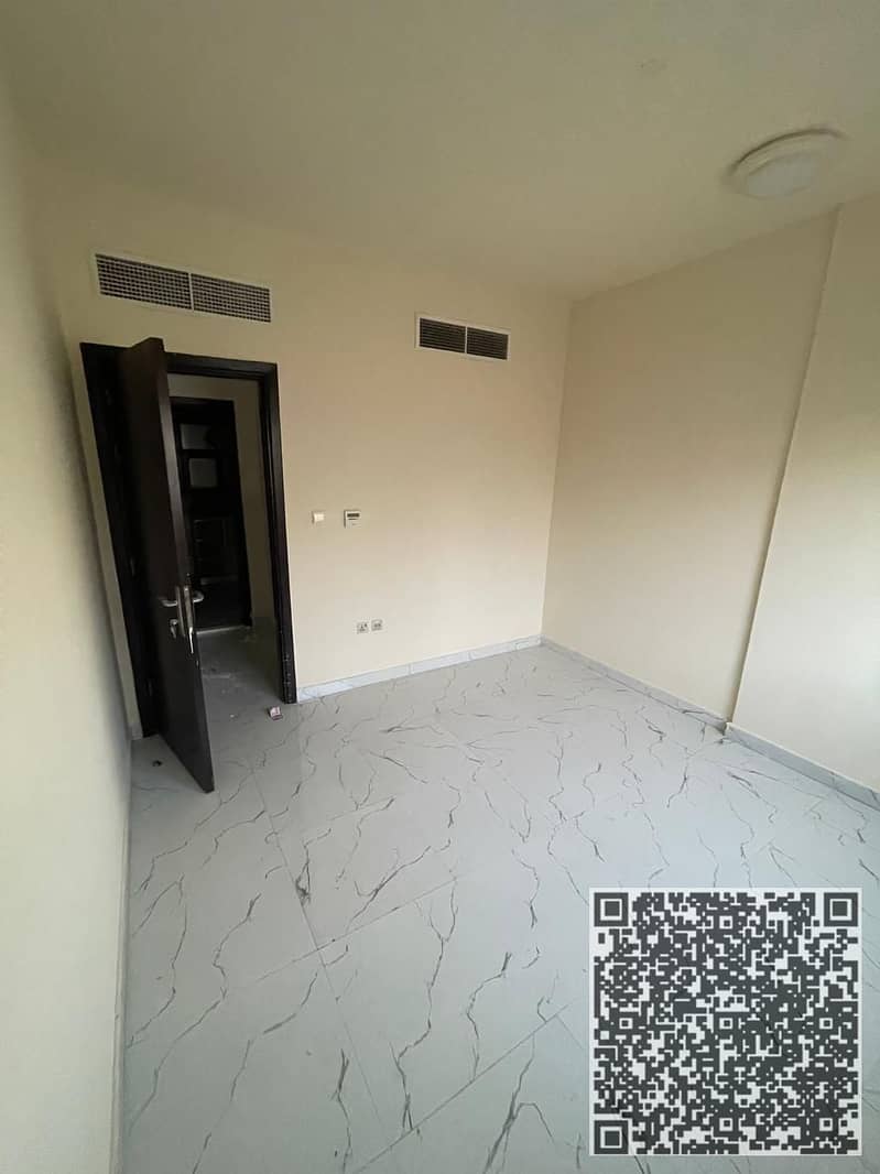 4 WhatsApp Image 2025-07-15 at 20.03. 49_9aa3c8cd. jpg