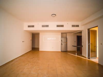 1 Bedroom Flat for Rent in Jumeirah Beach Residence (JBR), Dubai - Vacant | High Floor | Bring Offers | Balcony