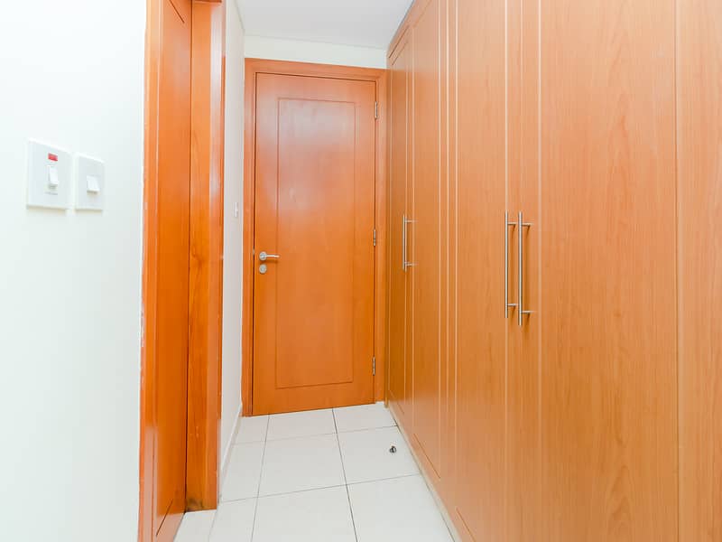 16 Rocky Real Estate - JLT - Cluster U - Al Seef 2 - Apartment (18 of 23). jpg