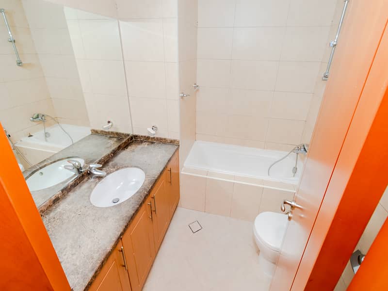 18 Rocky Real Estate - JLT - Cluster U - Al Seef 2 - Apartment (23 of 23). jpg