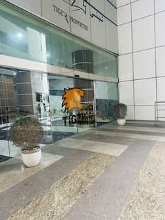 للبيع شقه في منطقه التعاون اطلاله على الشارع العام