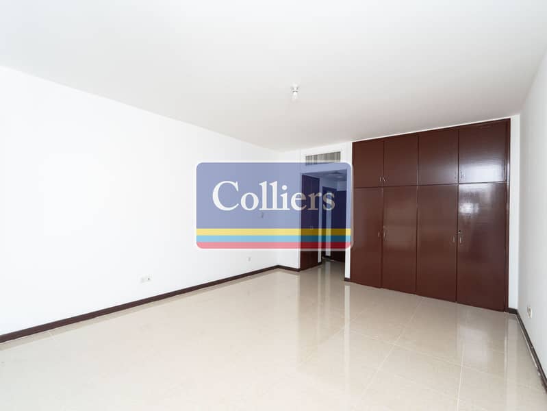 24 Silver Tower - SHNSVR - 1901-23. jpg
