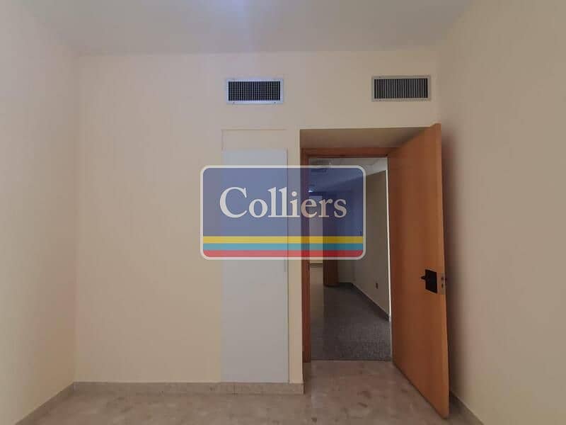 17 Baniyas Tower 4BR  (16). jpg