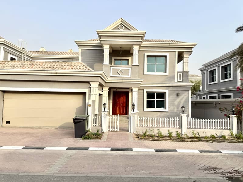 位于猎鹰奇迹之城,西部公寓北 4 卧室的别墅 270000 AED - 12237998 位于猎鹰奇迹之城,西部公寓北 4 卧室的别墅 270000 AED - 12237998